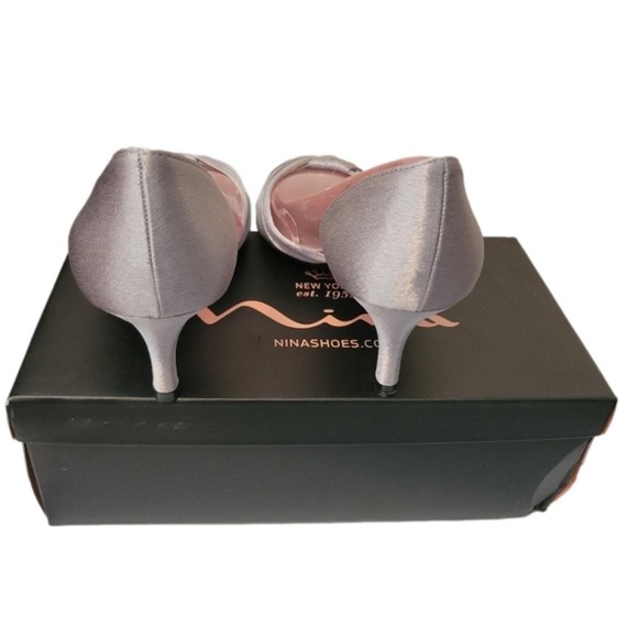 Nina Culver Royal Silver Heels with box size 8.5 - Picture 3 of 5